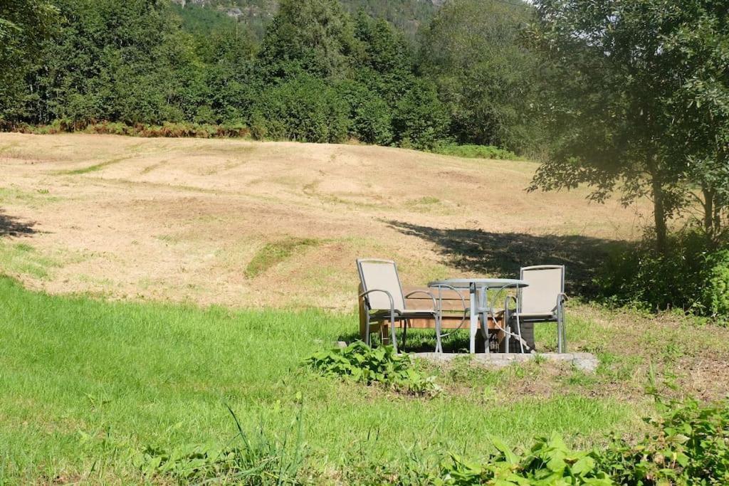 Apartment With Lake View In Jolster Årdal Εξωτερικό φωτογραφία