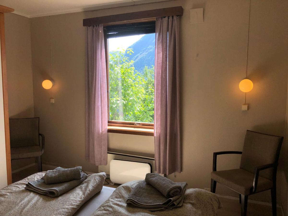 Apartment With Lake View In Jolster Årdal Εξωτερικό φωτογραφία